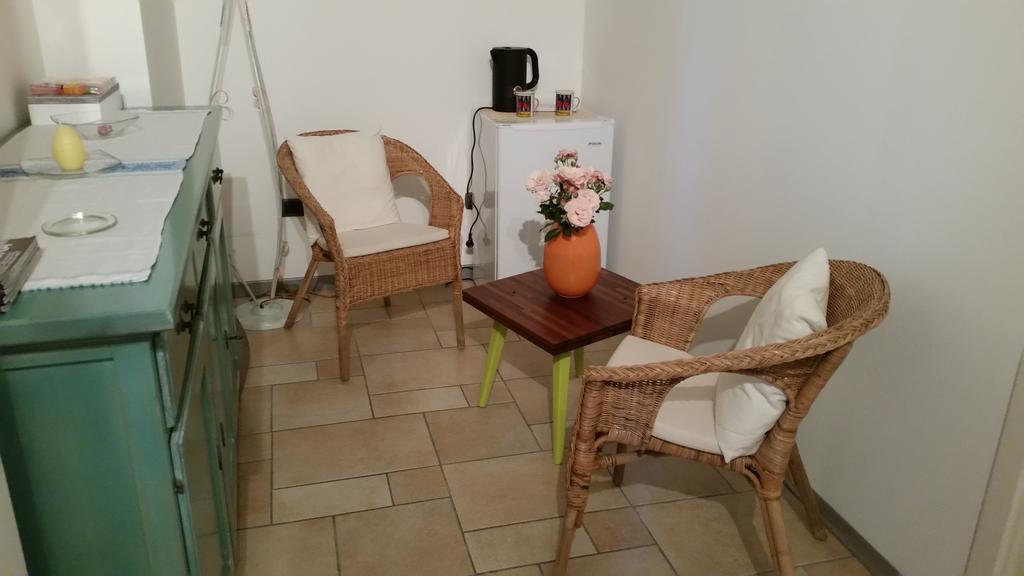 Il Borgo Hotel Тавулия Екстериор снимка